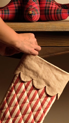 neslipatterns on Instagram: "Sewingmas Day 4: Christmas stockings! 🎄 This pattern is fully lined, beautifully finished and comes with 3 different cuff options – simple straight, scalloped edge or a cute ruffle. You can mix and match fabrics, add embroidery or personalize each cuff with names for your family. The stocking pattern is FREE to download from my website and also included as a bonus with holiday Etsy purchases. Link in bio if you want to sew a whole matching set for your mantel. ✨ #se