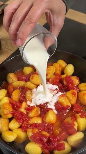 Gnocchi Panne Tomate Mozzarella