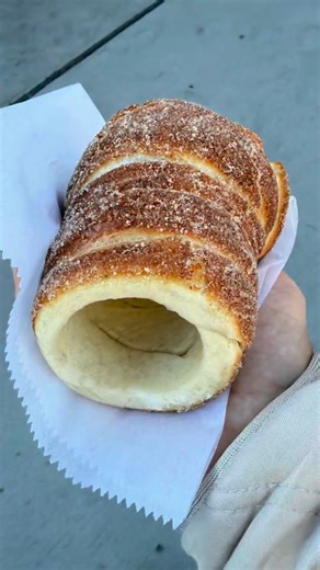 THE CHIMNEY CAKE | Twinkling lights. Crisp winter air. The scent of sugar and cinnamon swirling through the market. ✨ From November 20 - December 23, find us... | Instagram