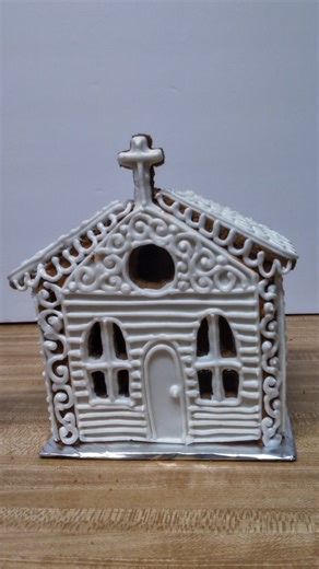 Tiera Pryor on Instagram: "Hey Home Bakers! I made two versions of this Gingerbread Piece! The Good Version and The Failed Version! The Failed Version is up next! Like and Subscribe for More Videos!☺️! #baking #cookies #gingerbread #gingerbreadhouse #church cookieideas cookieartist"