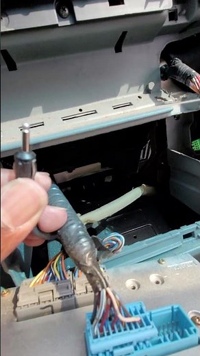 No Radio Station or Reception? FIX Honda Odyssey | Quick #shorts Guide
