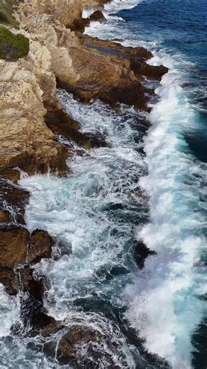 Sentier de Saint-Jean-Cap-Ferrat, French Rivière #travel #france #dronevideo #hiking