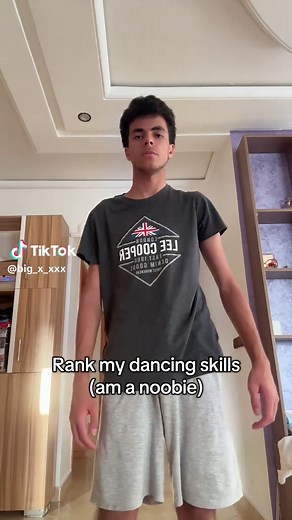 DIVE IN 🤩🕺#fyp #fypシ゚ #dancer #dancing #divein #swimmingpool