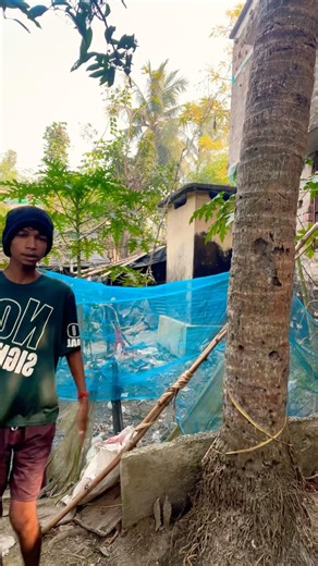 Oh, why can't I get in? #Sakon Nakhon