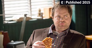 A Caustic Detective on the Beat