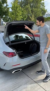 17M views · 10K reactions | Electric towing hook that goes fully out and in with the all-new Mercedes E-Class! #mercedesbenz #mercedes #mercedeseclass #mercedeseklasse #mbcar #mbcars #carsofinstagram #mercedesfans #cartech #cartechnology | Autogefühl | Facebook