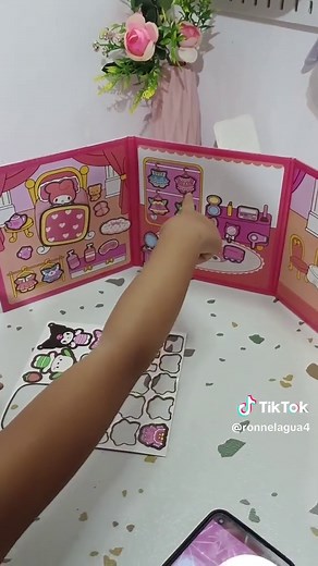 From paper doll lang samin noon to magnetic paper doll na sila ngayon. Taraaaaay . Hahaha kakatuwa naman. #paperdoll #magneticpaperdoll #magnetictoy #toy