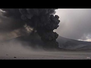 Massive Volcano Eruption in Ethiopia! Ash Cloud Explodes Into the Sky 🌋⚠️