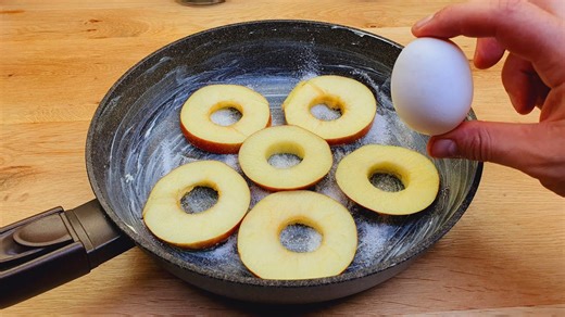 Apple cake in a pan, with just 1 egg! The famous YouTube recipe