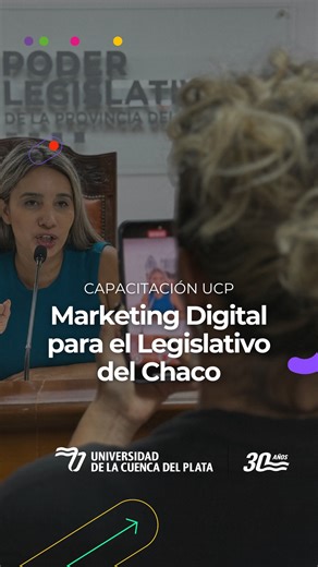 Univ. de la Cuenca del Plata on Instagram: "¡Fortaleciendo la comunicación pública! 🏛️📲 Desde la UCP, a través de servicio a terceros y en un trabajo conjunto entre la Facultad de Ingeniería, Tecnología y Arquitectura y la Facultad de Ciencias Sociales y Humanidades, llevamos adelante una capacitación clave para el Poder Legislativo de Chaco. Con el objetivo de brindar herramientas de 𝐦𝐚𝐫𝐤𝐞𝐭𝐢𝐧𝐠 𝐝𝐢𝐠𝐢𝐭𝐚𝐥 𝐲 𝐫𝐞𝐝𝐞𝐬 𝐬𝐨𝐜𝐢𝐚𝐥𝐞𝐬 para profesionalizar la comunicación instituc