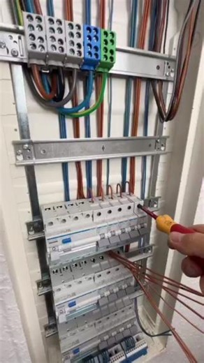 332K views · 3.7K reactions | Fuse box glo-up!  Thanks @elektrikeraz for turning chaos into electric elegance. #ElectriciansOfInstagram #ElectricianLife #Electricians #ElectriciansRock #LifeOfAnElectrician #sparky #sparkylife #Installation | Hager | Facebook