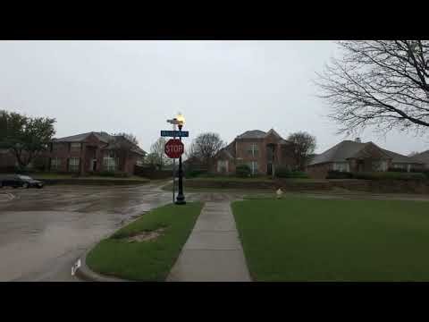 Rainy day walk in Texas