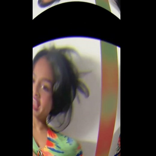 Download HD and videos quickly from any site with our fast video downloader.