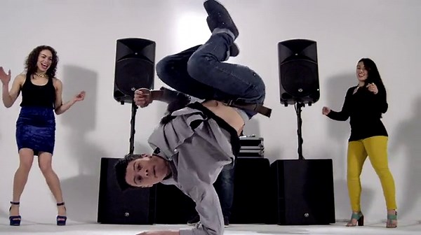 Mackie Thump12 1000 Watts 12-Inch Powered Loudspeaker