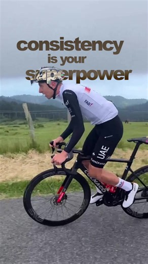 Mastering Consistency in Cycling Training