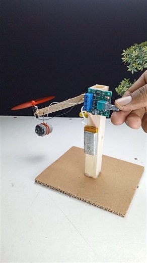 Thrust Lifting with DC Motor #scienceproject #dcmotor #tech #diy #motor