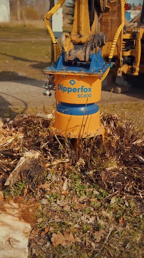 Backhoe drilling a stump #stumpgrinding #heavyequipment #treestumpremoval #landscaping #forestry | Leslie Ann Bell | Facebook