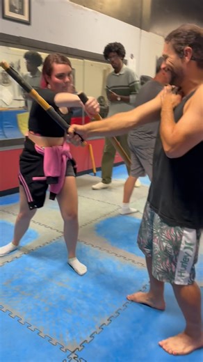 A video clip of the guys and gals of Orlando Eskrima working on transitional strikes one and two. #filipinomartialarts #martialarts #serradaeskrima #eskrima #kali #arnis #martialartstraining #filipinomartialartstraining #singlestick #singlestickmethod #singlestickcounters #solobaston #solobastondrill #serradacounters | Eskrima Academy Orlando Chapter