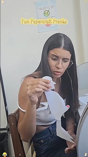 Funny paper craft pranks#funny #funnyvideos