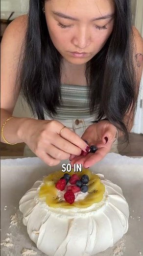 who invented pavlova?