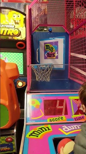💰Arcade Madness! 🤩Basketball & Claw Machine Madness!