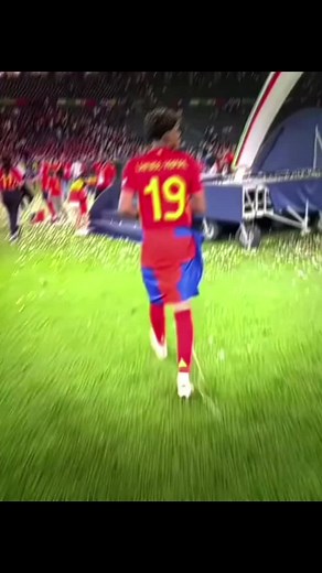 casey burke (@casey.burke94)’s videos with original sound - Deep music🎧