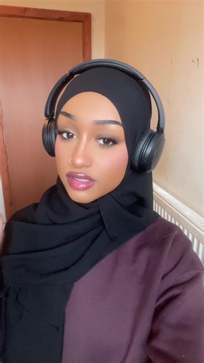 30 bisheads chilling in my basement?