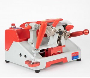 [Hot Item] Factory Price Direct Sales Key Making Duplicating Machine Csh005 Horizontal Key Cutting Machine