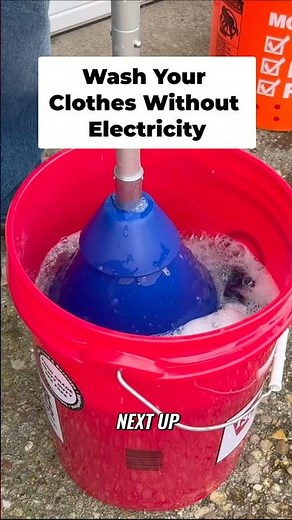 Cheapest Way to Wash Your Clothes Without Electricity #poweroutage #offgrid #homesteading