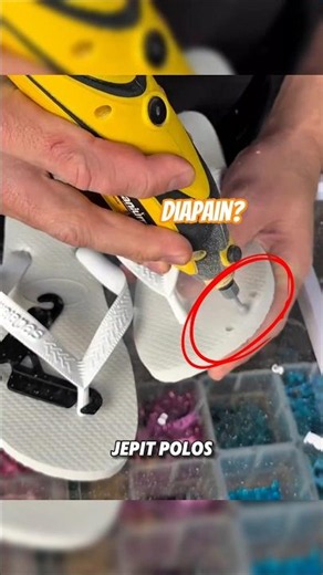 Dari Sandal Polos Jadi Incaran Banyak Wanita