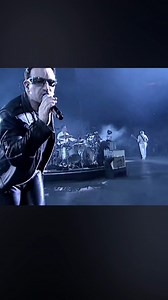 U2 - Get On Your Boots (live in 2011) | U2 Wolves Brasil
