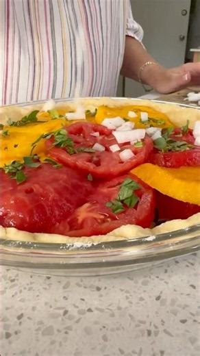 Cheesy Tomato Pie