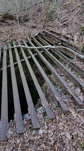 1.8K views · 115 reactions | Abandon Manganese mine shaft in the OuachitaMountains.落 #tourism #visitmena #Ouachita #Arkansas #travel #southern #onlyinarkansas #Cabins #lodging #naturalstate #waterfall #vacation #explorepage #cave #mine #history #abandon #abandonedplaces #travel #adventure | Wanderlust & Arkansas Dust | Facebook