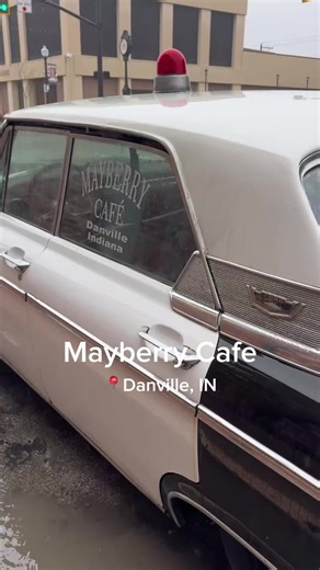 If you grew up watching The Andy Griffith Show, this place will feel like stepping right into Mayberry 📺 Mayberry Cafe has been serving classic comfort food since 1989, surrounded by memorabilia and episodes of the show playing throughout the restaurant. It is the kind of spot where you can slow down, enjoy a home-cooked meal, and soak in a little nostalgia. 📍78 W Main St. Danville, IN We tried Aunt Bee’s famous fried chicken and the brisket chili, and both delivered on that classic comfort fo