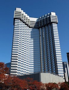 How to Pleasantly Demolish a High-Rise