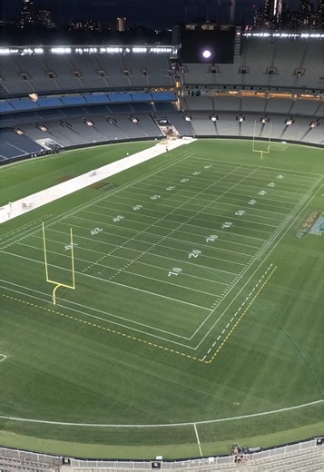 @afl ➡️ @NFL Watch the MCG transform for Australia’s first-ever NFL game. 🇦🇺