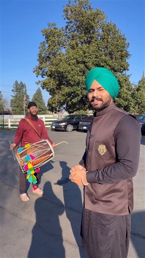 Boliyan Wala Munda (Sukh) on Instagram: "Book Your Special date.. Jaago Boliyan & Turban Tying Services — Bookings Open for 2026-2027 Make your big day stand out with @boliyanwalamunda ✨ DM to book: @boliyanwalamunda @dholiharvy • Jaago Boliyan • Jaago Songs • Groom Turban • Family Turbans • Full Event Support Hurry — wedding dates fill fast! Contact: 916-214-0004 ❤️ For Jaago Boliyan & Turban Tying — Book with @boliyanwalamunda @turbanbysukh #PunjabiWedding #PunjabiUSA #SikhWedding #PunjabiTikt