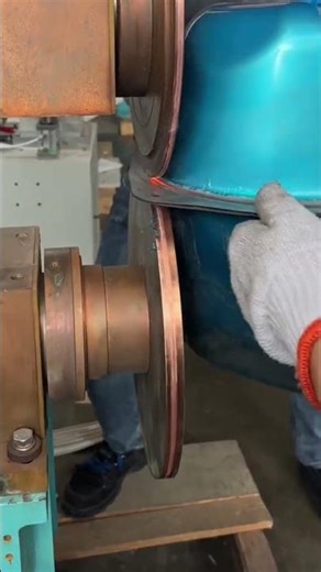 Medium Frequency Seam Welding Machine for Automobile Fuel Tank Welding