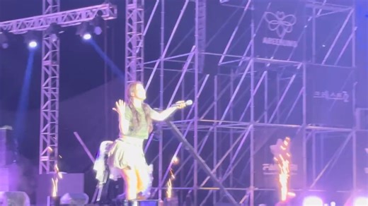 Ailee微胖界的扛把子#现场版live #ailee给你看 #ailee李艺