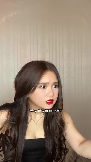 Andrea (@andweaso) - Agent Red Girl Finds Faery's Lipstick | Door-to-Door Encounter