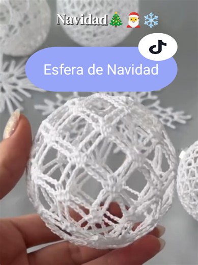 Esfera de Navidad crochet: cómo hacer decoración amigurumi