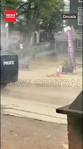 In Douala, residents were met with a heavy police presence at the regional ELECAM office, leading to several arrests. In Kousseri, tensions flared at the courthouse as residents clashed with security forces demanding original result sheets. #CameroonElections2025 #Présidentielle2025 #Élection2025 | News Central TV