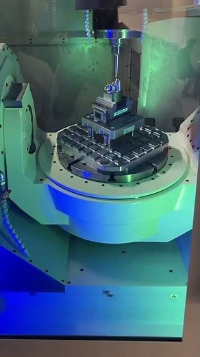 MAKINO D500 Meets MultiZero® Clamping System - A Winning Combination #cnc #milling #cncmachine