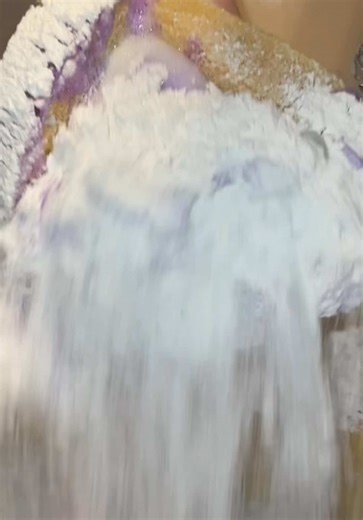 Violet Blue Laundry ASMR Experience