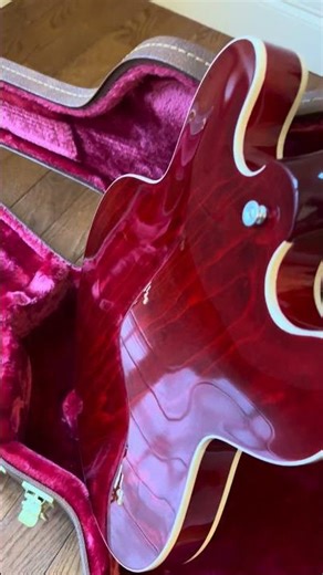 2024 Gibson ES-330 Cherry Red