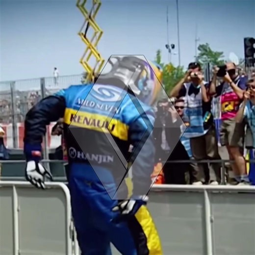 Back when Renault we’re good #renaultf1 #fernandoalonso #good #racing #fypシ