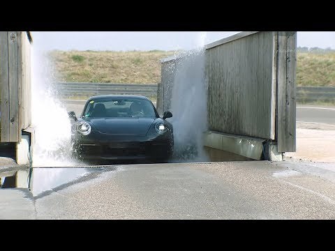 新型ポルシェ911 (Type992)の凄すぎる開発現場 走行テスト編