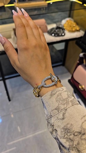 58K views · 100 reactions | ✨ 퐒퐡퐢퐧퐞 퐭퐡퐚퐭 퐍퐞퐯퐞퐫 퐅퐚퐝퐞퐬 ✨ Discover our...