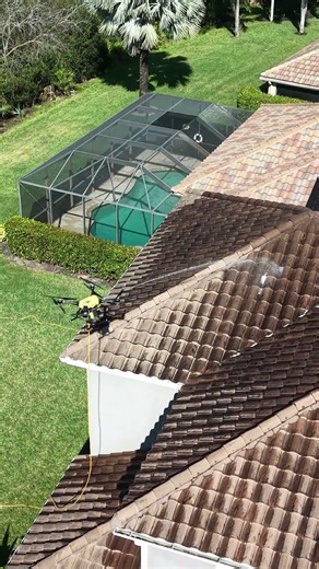 We Completely Clean Your Entire Property Without Stepping ONCE on Your Roof🏠| Glow Up Crews