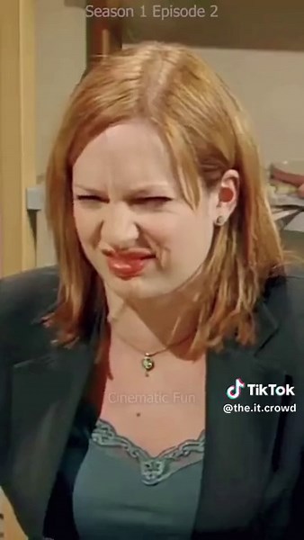 Stress and Balloons: Jen's Hilarious IT Crowd Moment